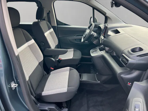 CITROEN Berlingo XL 1.5 BlueHDi 130 Tonic Automat 7 Plätze / Rückfahrkamera / CH-Herstellergarantie / Leasing Aktion 0.99% 36 Mte