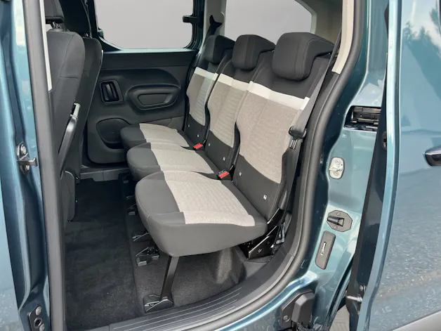 CITROEN Berlingo XL 1.5 BlueHDi 130 Tonic Automat 7 Plätze / Rückfahrkamera / CH-Herstellergarantie / Leasing Aktion 0.99% 36 Mte
