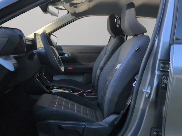 Citroën C3 1.2 Hybrid Tonic / Dach schwarz / limitierte Serie / 5 Jahre CH-Herstellergarantie