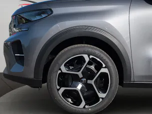Citroën C3 1.2 Hybrid Tonic / Dach schwarz / limitierte Serie / 5 Jahre CH-Herstellergarantie
