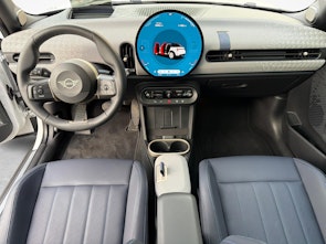 Vehicle image MINI Cooper S