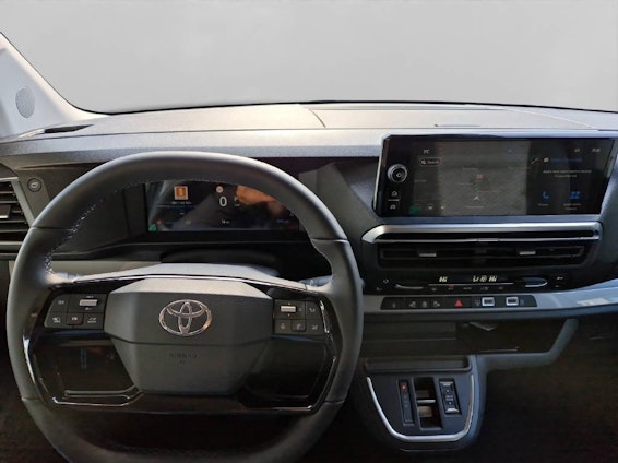 Vehicle image 10 Vehicle image 10