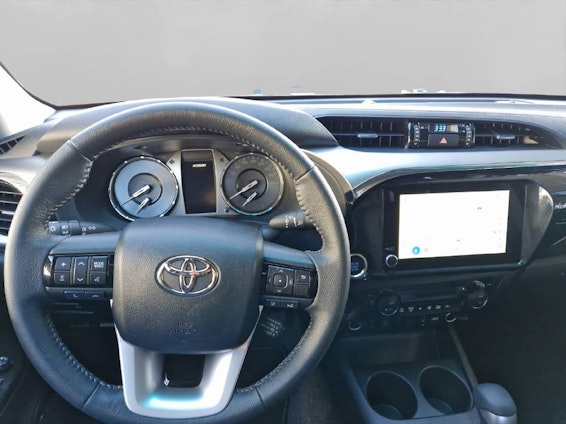 Vehicle image 9 Vehicle image 9