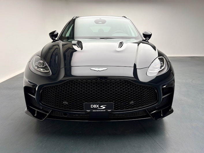 immagine del veicolo ASTON MARTIN DBX