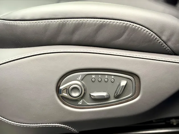 Aston Martin DBX S 4.0 V8 Bi-Turbo