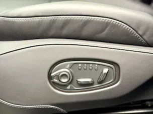 Aston Martin DBX S 4.0 V8 Bi-Turbo