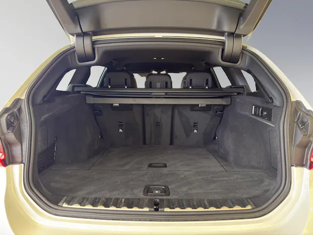 BMW 330d xDrive  Touring M-SportPaket
