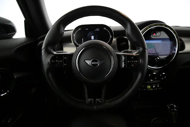 Mini F56 Cooper SE