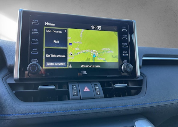 Vehicle image 13 Vehicle image 13