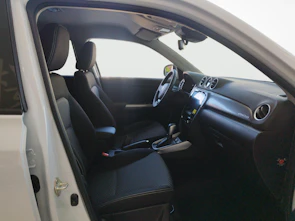 image du véhicule SUZUKI Vitara 1.4 T Sakura Hybrid 4x4