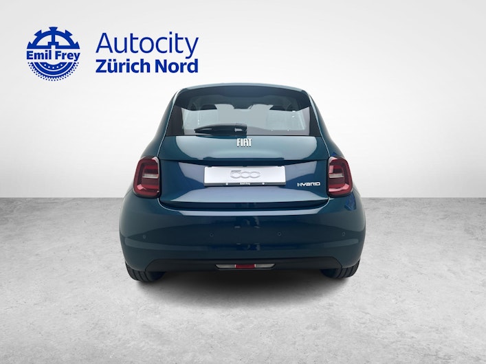 Vehicle image FIAT 500