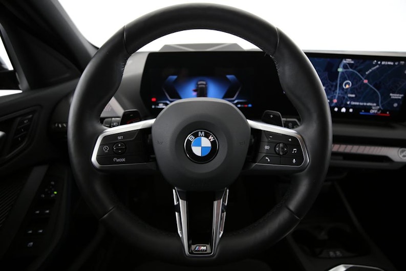 Vehicle image BMW 1 SERIES