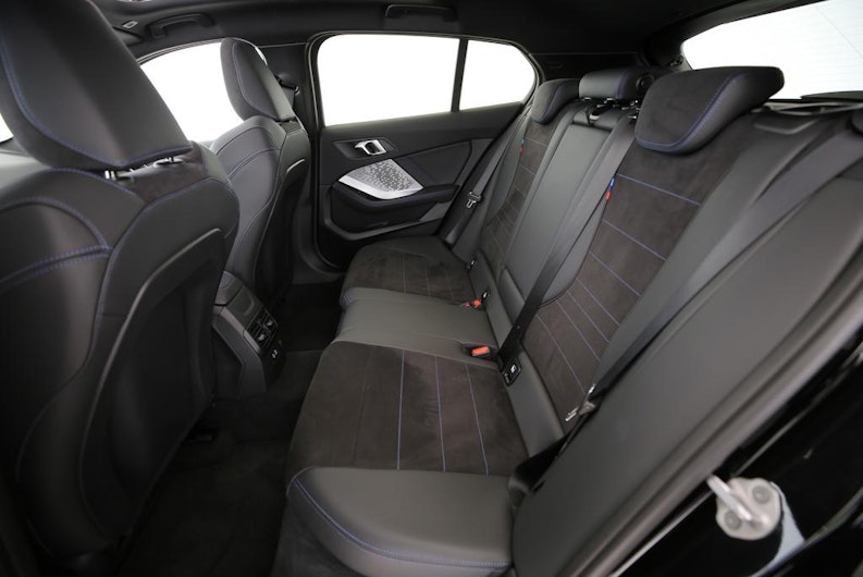 Vehicle image BMW 1 SERIES