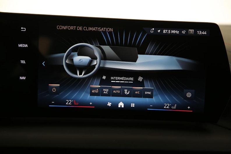 Vehicle image BMW 1 SERIES