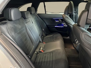 Vehicle image MERCEDES-BENZ C 220 d AMG Line 4matic Kombi