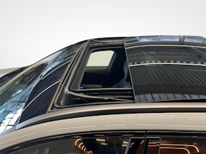 Vehicle image MERCEDES-BENZ C 220 d AMG Line 4matic Kombi