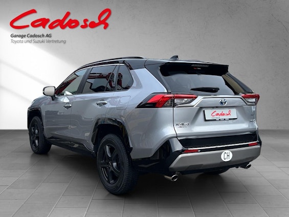 Vehicle image 3 Vehicle image 3