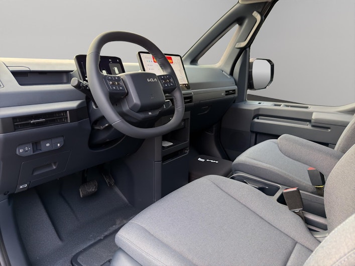 Vehicle image KIA PV5