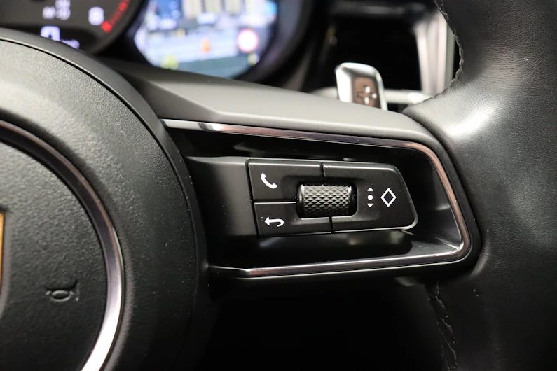 Fahrzeugbild PORSCHE MACAN