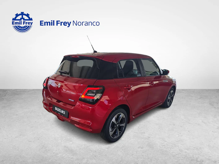 immagine del veicolo SUZUKI SWIFT