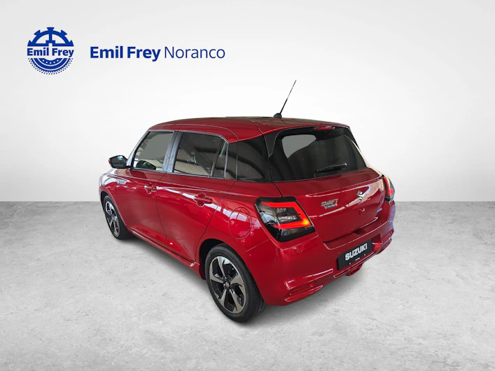 immagine del veicolo SUZUKI SWIFT