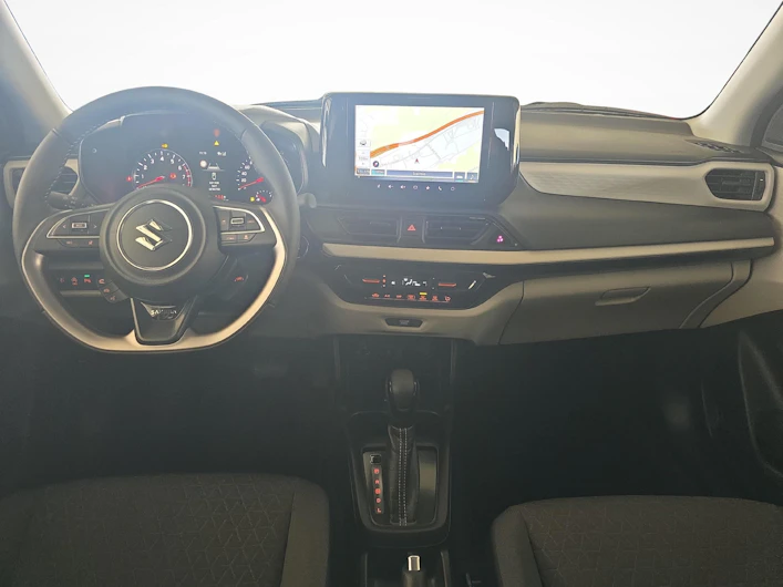 immagine del veicolo SUZUKI SWIFT