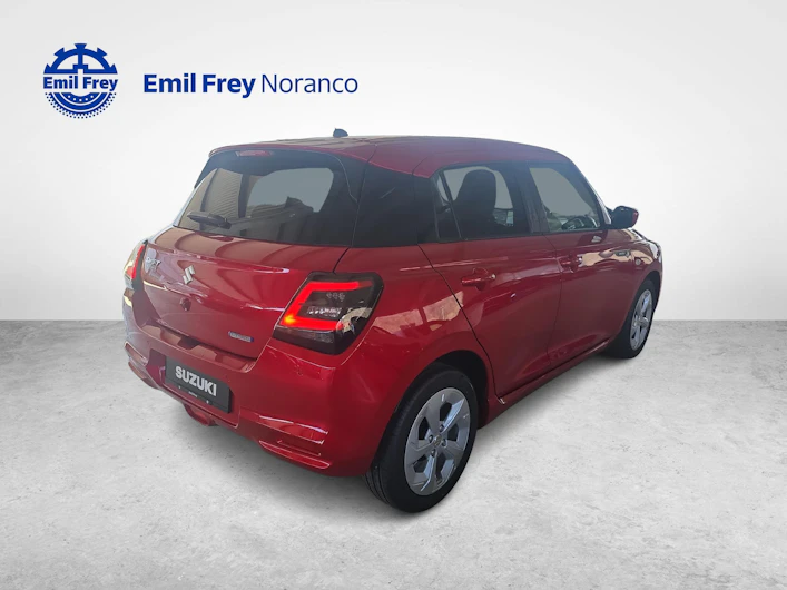 immagine del veicolo SUZUKI SWIFT