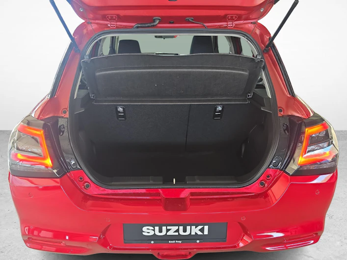 immagine del veicolo SUZUKI SWIFT