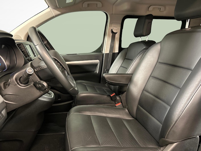 Vehicle image CITROEN SPACETOURER