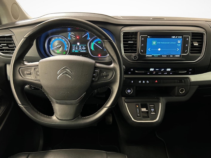 Vehicle image CITROEN SPACETOURER