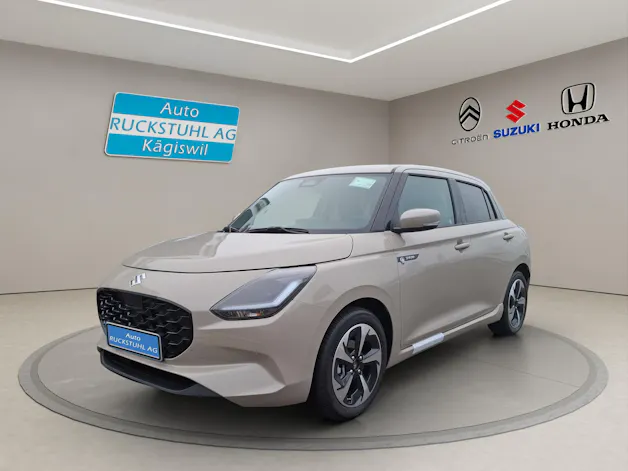 Suzuki Swift 1.2 Sakura Top Hybrid Automat