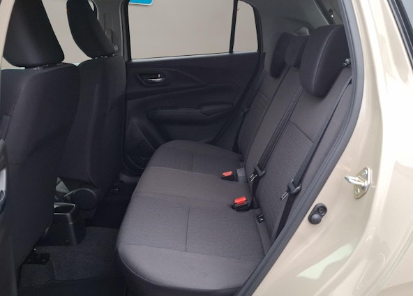 Vehicle image 10 Vehicle image 10