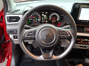 Suzuki Swift 1.2 Sakura Hybrid Automat