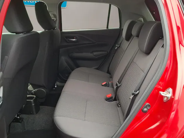 Suzuki Swift 1.2 Sakura Hybrid Automat