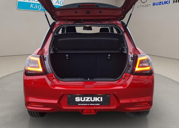 Vehicle image 10 Vehicle image 10