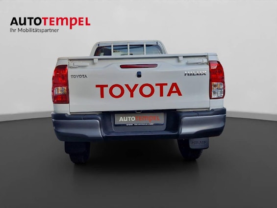 Vehicle image 7 Vehicle image 7