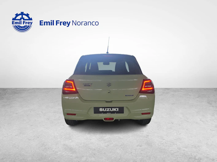 immagine del veicolo SUZUKI SWIFT