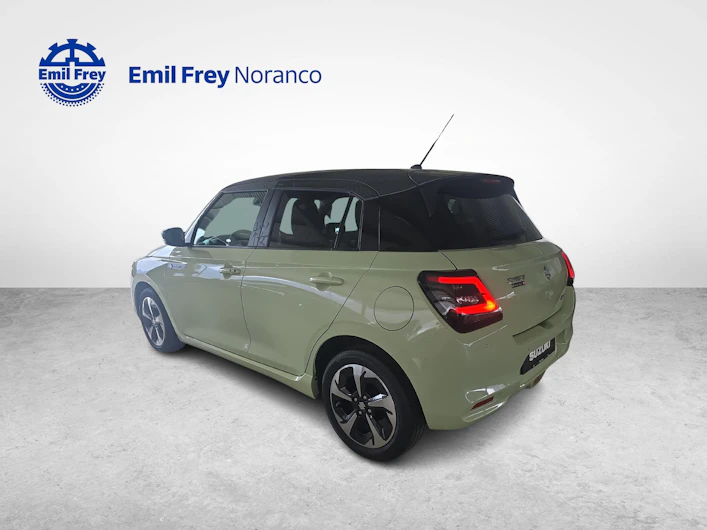 immagine del veicolo SUZUKI SWIFT