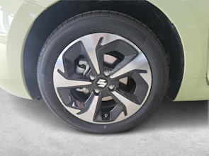 immagine del veicolo SUZUKI Swift 1.2 Sakura Top Hybrid