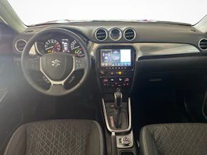 Fahrzeugbild SUZUKI Vitara 1.4 T Sakura Top Hybrid 4x4