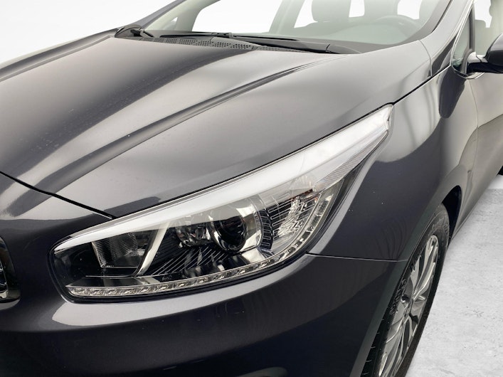 Vehicle image KIA CEED