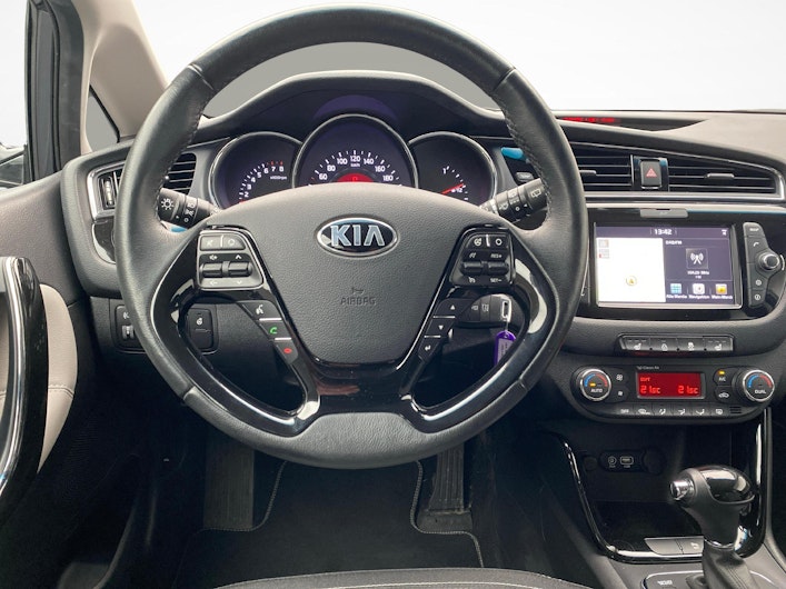 Vehicle image KIA CEED