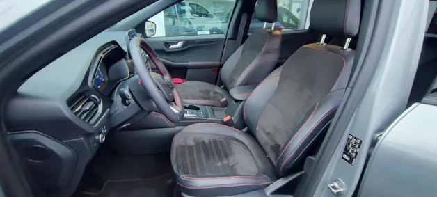 Ford Kuga 2.5 Hybrid ST-Line X 4x4