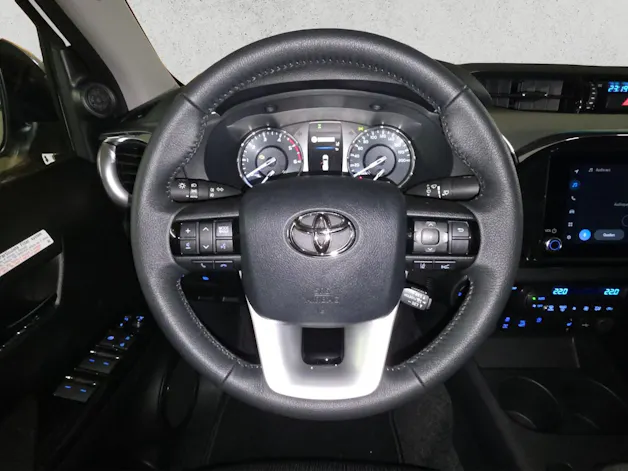Toyota Hilux Double Cab.-Pick-up 2.4 D-4D 150 Style
