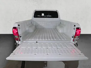 Toyota Hilux Double Cab.-Pick-up 2.4 D-4D 150 Style