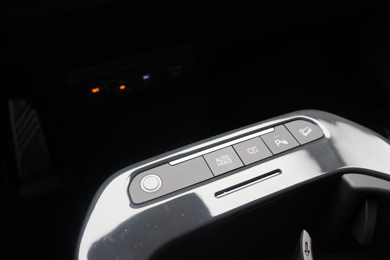 Vehicle image KIA EV5