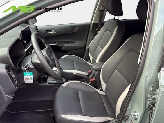 Vehicle image 8 Vehicle image 8