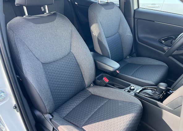 Vehicle image 13 Vehicle image 13