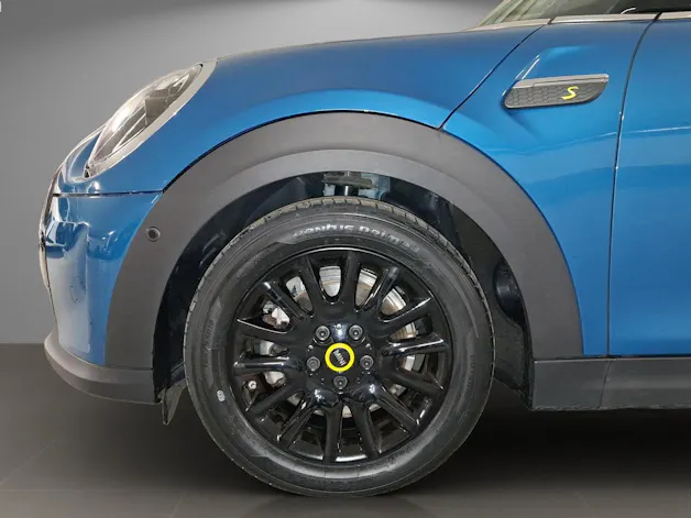 Mini F56 Cooper SE