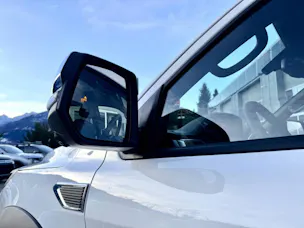 JAC T9 EV EV Luxury
